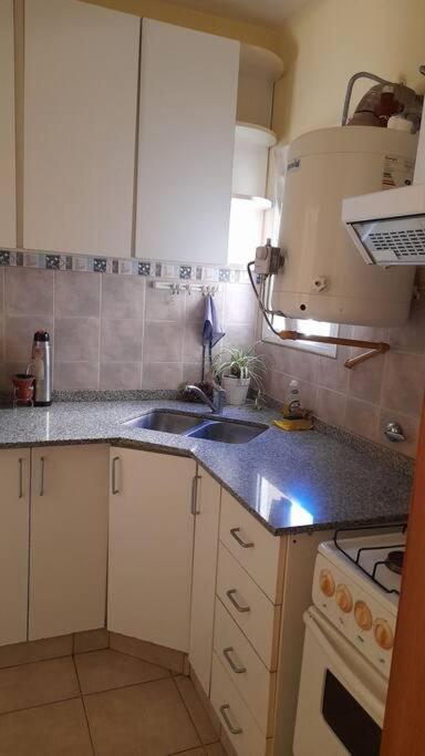 Excelente Departamento En Zona Centrica. C/Cochera Río Cuarto Exterior foto